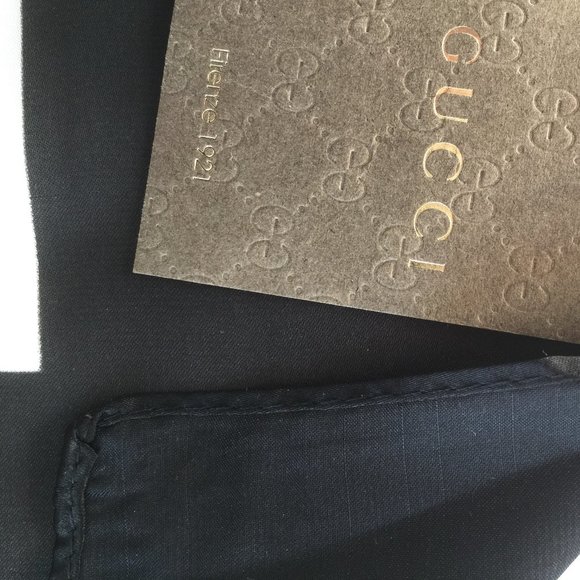 GUCCI FLORA SNAKE PRINT SILK SCARF-NWT - Picture 7 of 7